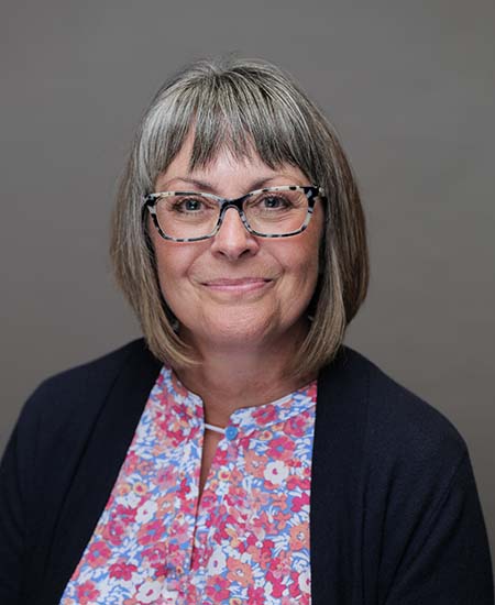 Linda - Support Administrator